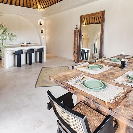 Casa Diola Villa Canggu Exteriör bild